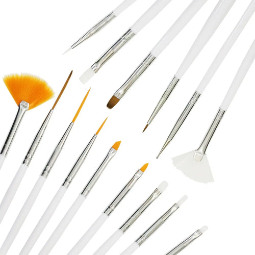Set aus 15 Nageldesign-Pinseln